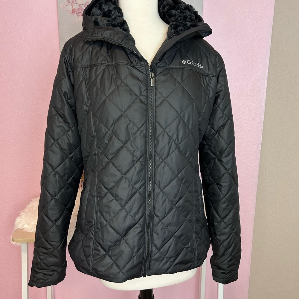 Columbia Women's Black Quilted Hooded Jacket